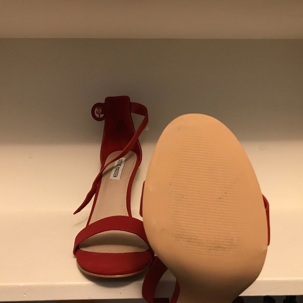 Steve Madden Heels - Picture 4 of 5